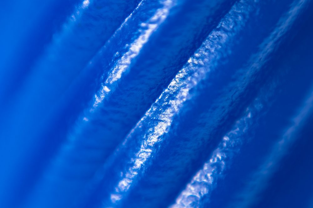 7F1A0759-Macro-blau-glatt